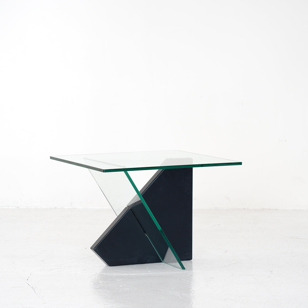 Coffee table – FILM