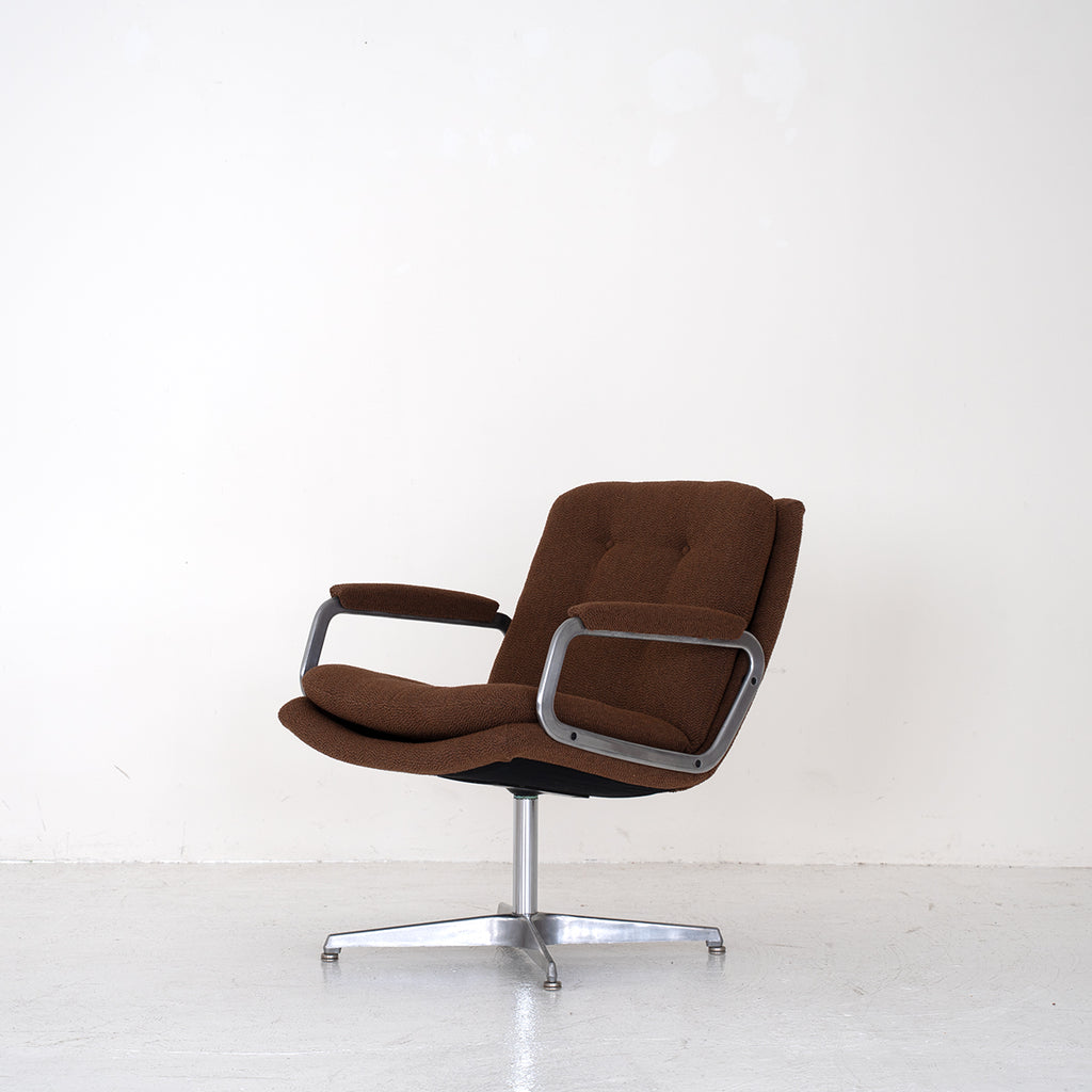 GMGK341B○Artfort / アーティフォート イージーチェア 黒 本革 Easy chair / Geoffrey Harcourt – FILM