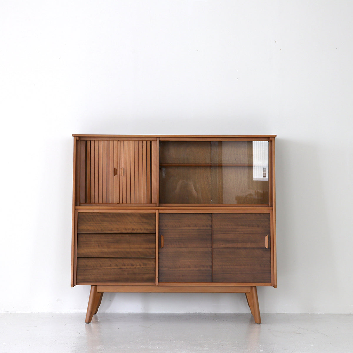 Sideboard – FILM