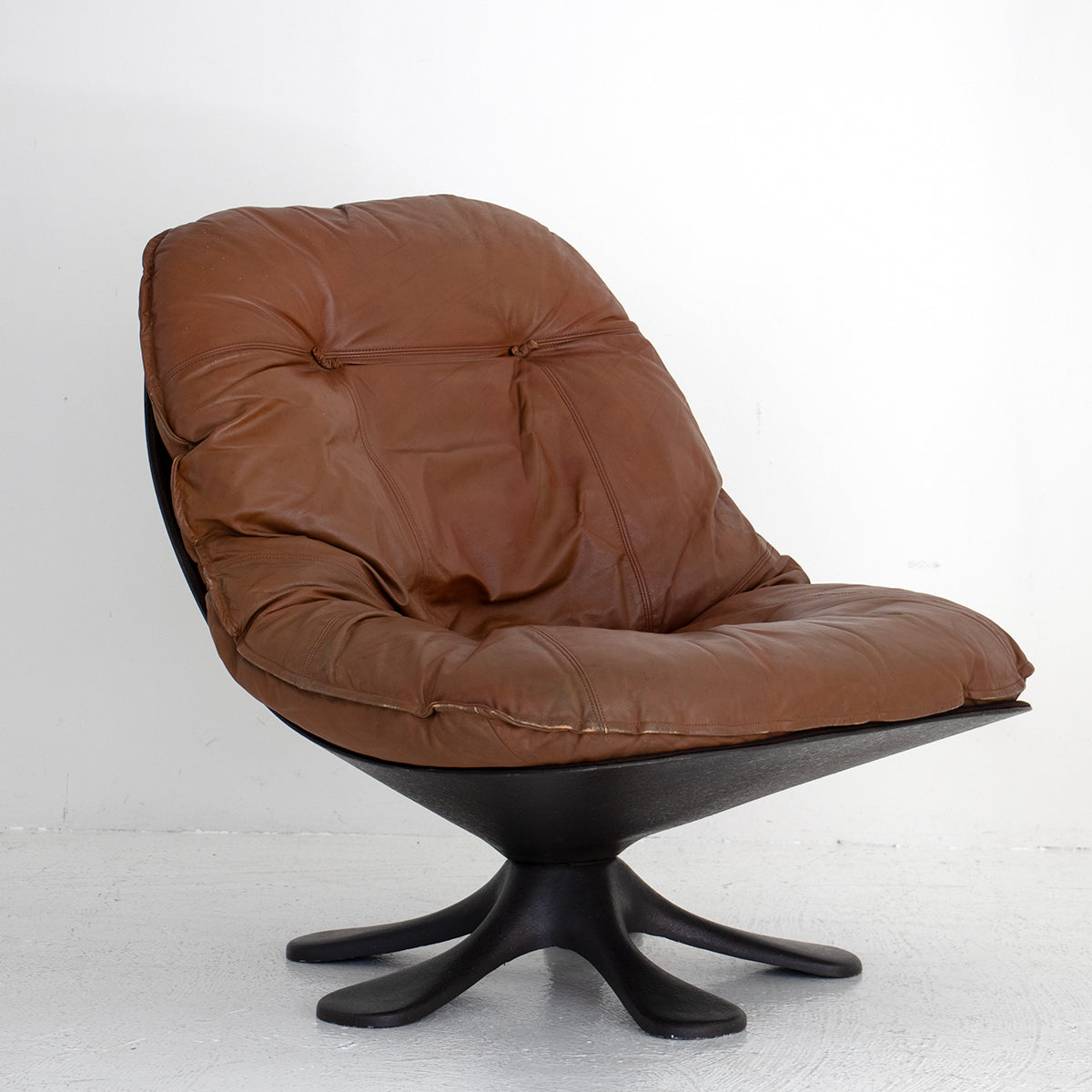 Lounge chair – FILM