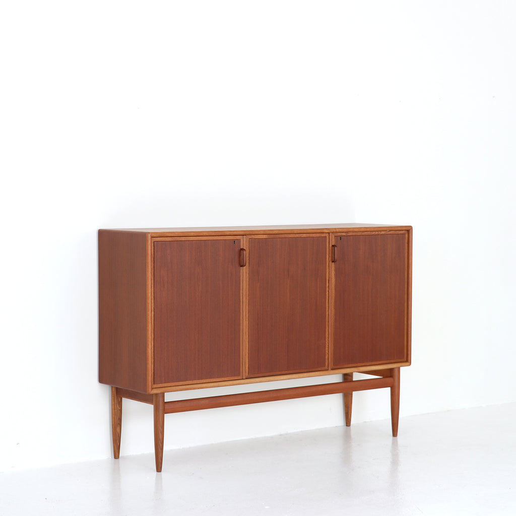 スウェーデン　ヴィンテージ　BERTIL FRIDHAGEN サイドテーブル Sideboard / Bertil Fridhagen – FILM