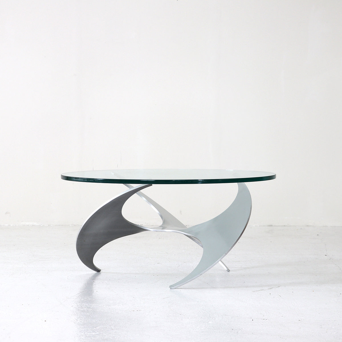 “Propeller”Coffee table by kunt Hesterberg for Ronald Schmidtt – FILM