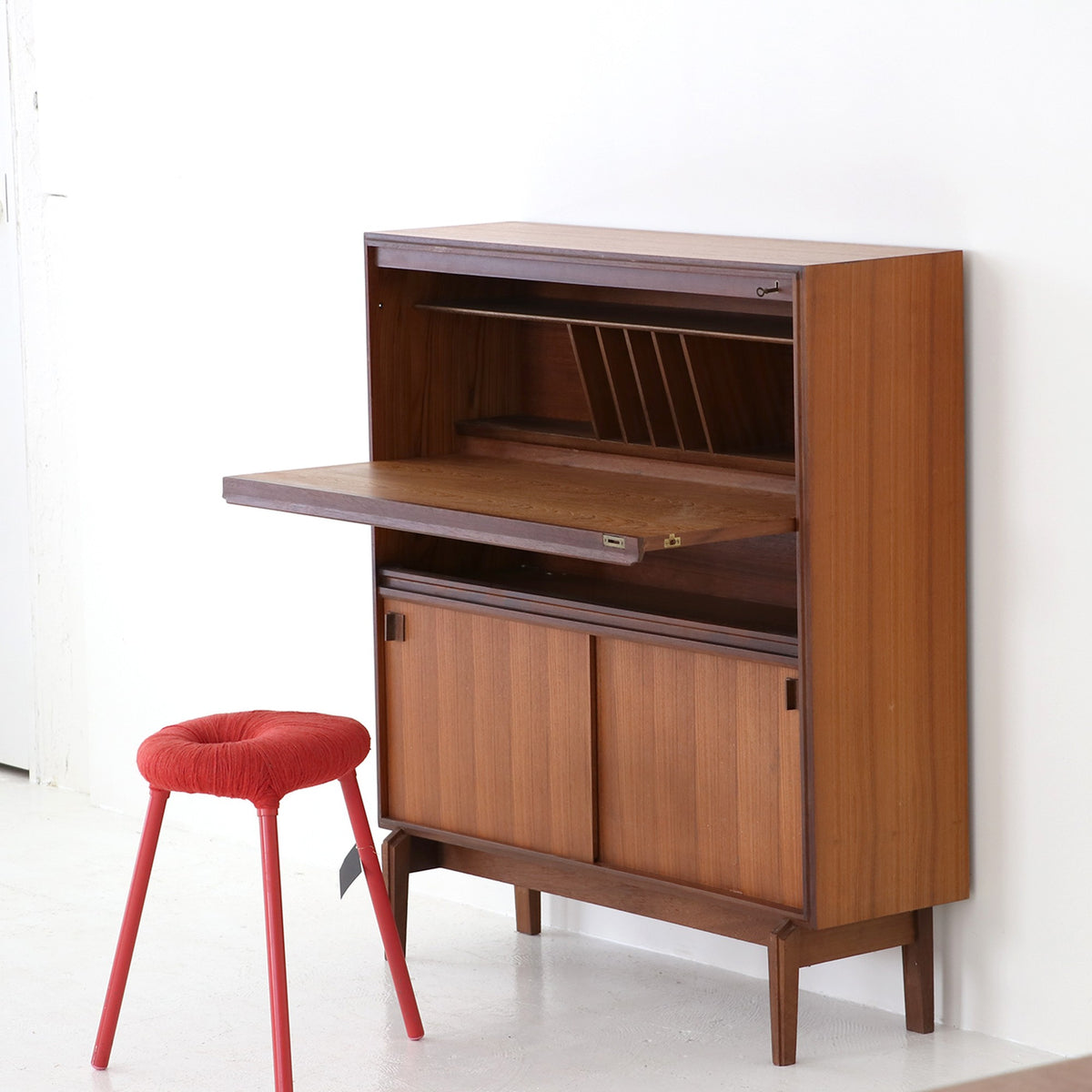 1b032837ee487a49d5d8ff673132e0