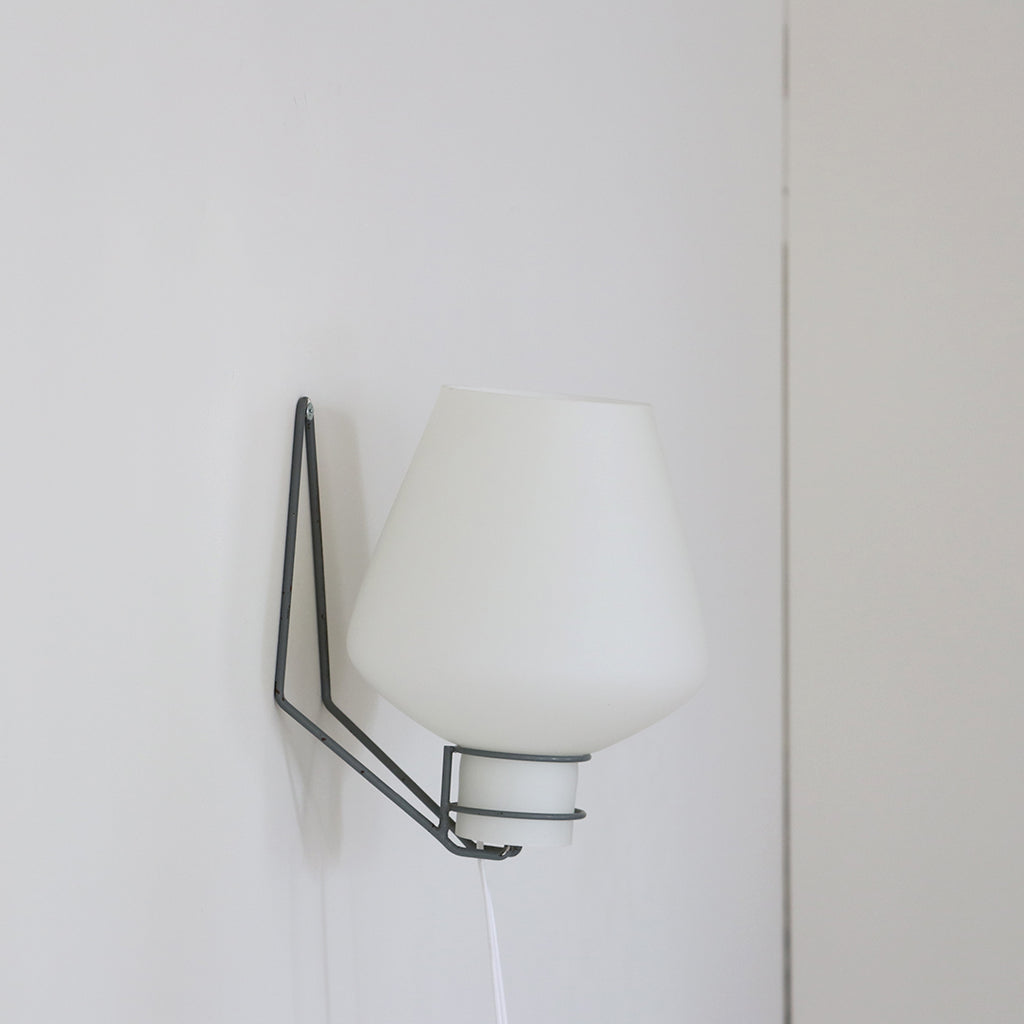NX54 Wall lamp / Louis Kalff for Philips – FILM