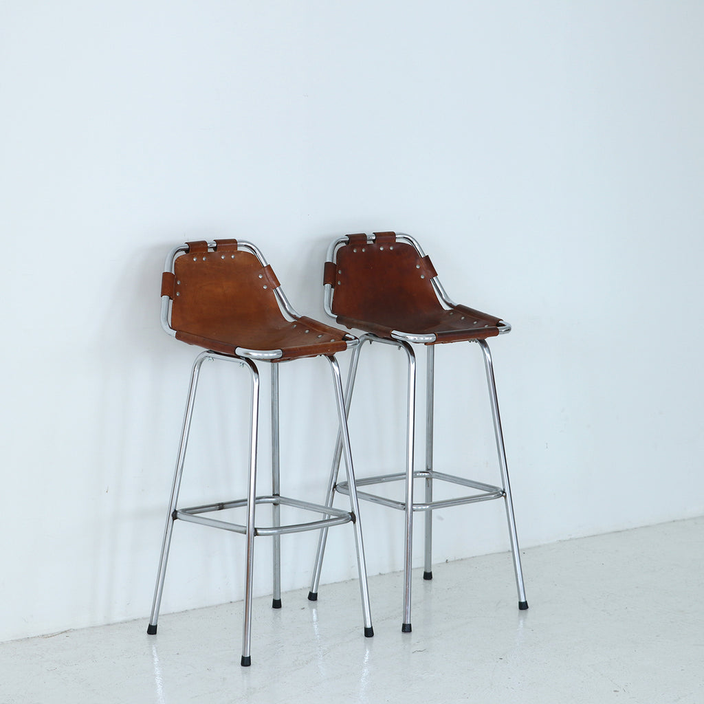 Les arcs Bar stool / Charlotte Perriand – FILM