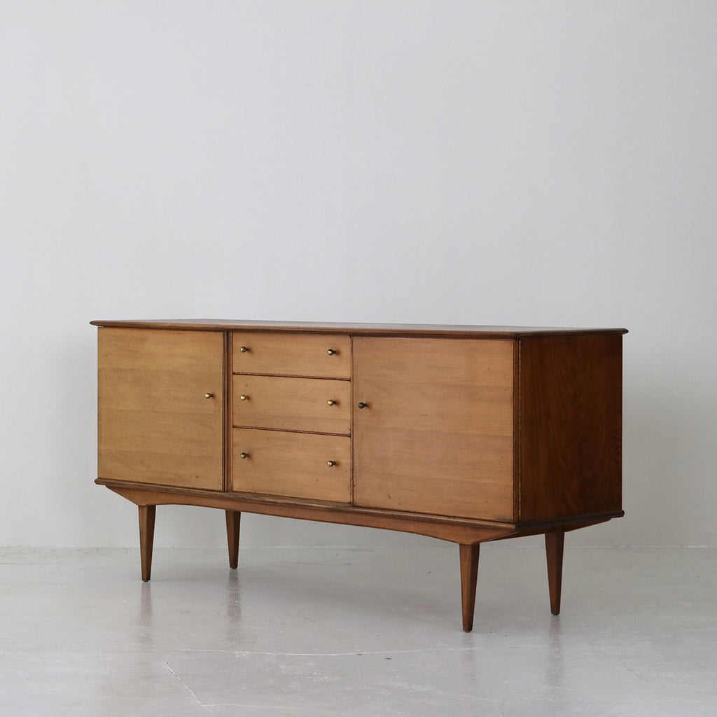 Sideboard / Alfred Cox – FILM